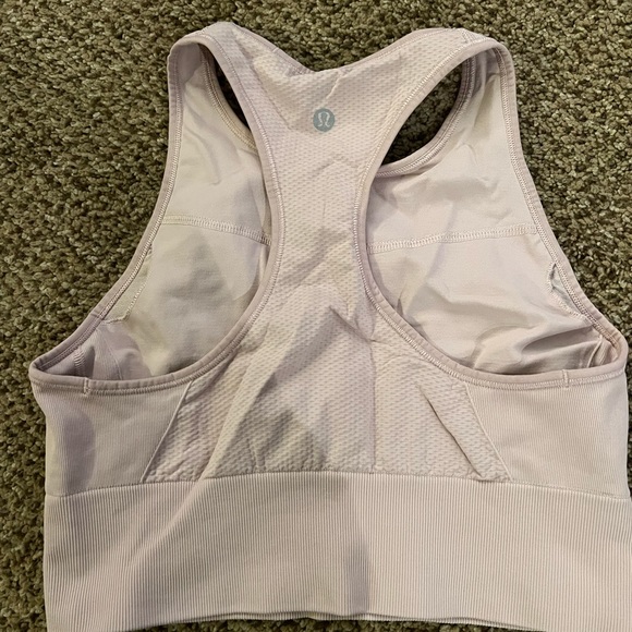 EUC Lululemon Ebb to Street Bra - Picture 2 of 3
